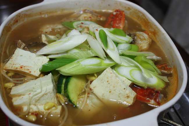 아이들도 잘 먹는...꽃게 된장찌개