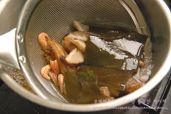 제철에 안먹으면 서운해요~/꽃게 된장찌개~