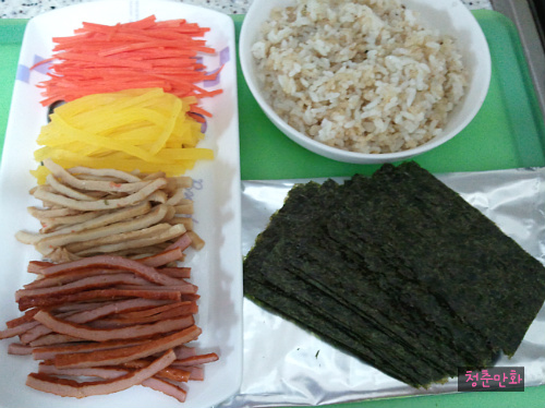 꼬꼬마김밥 이미지