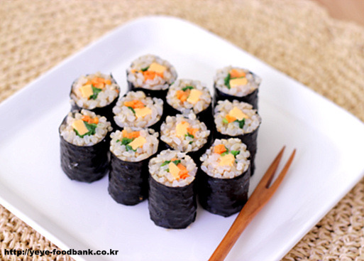 꼬마김밥 이미지