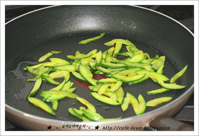 음식점 비법~ 요조마의 봄나물 육회비빔밥