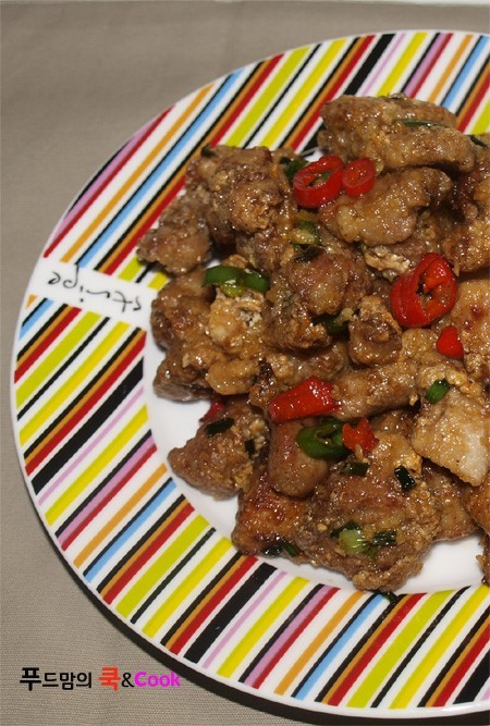 밥반찬으로 좋은 중국식 돼지갈비 만들기